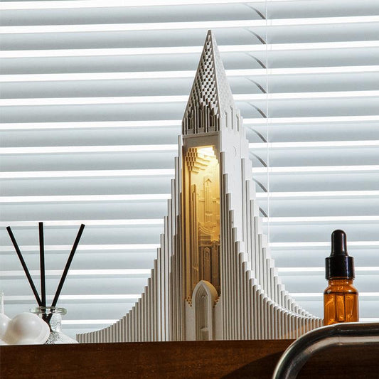 Hallgrímskirkja Aroma Diffuser Lamp – Illuminate Tranquility